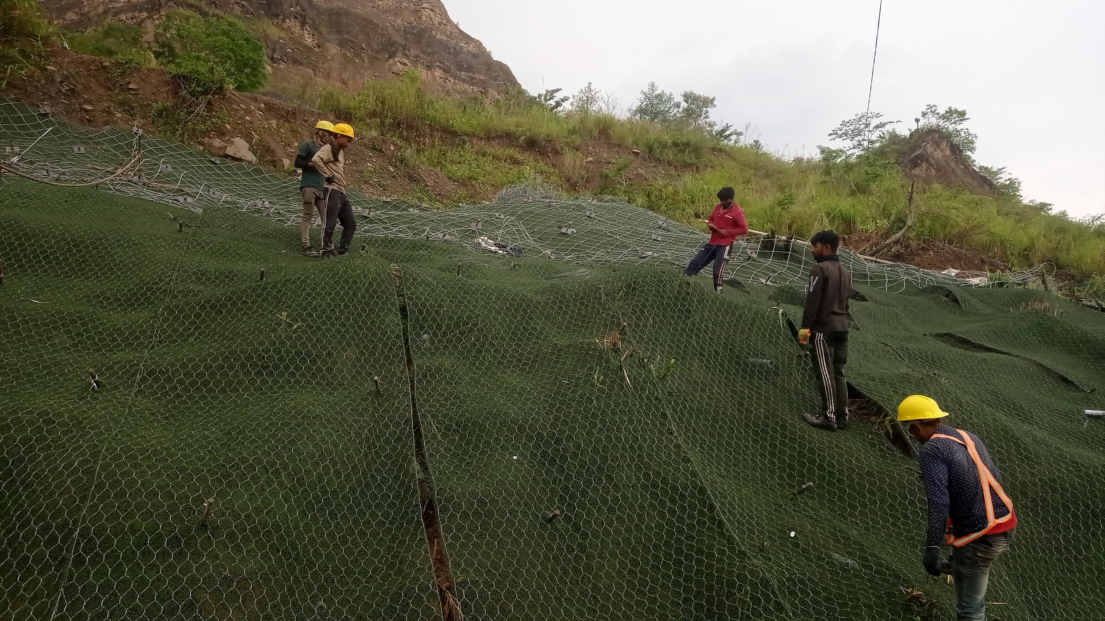 Cable Anchoring and Soil Nailing